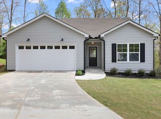 138 Hunter Ln, Blue Ridge, GA 30513