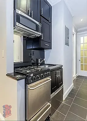 Rented by REAL New York | media 27