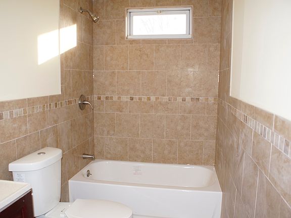 5th image of 63 Saint Peters Dr