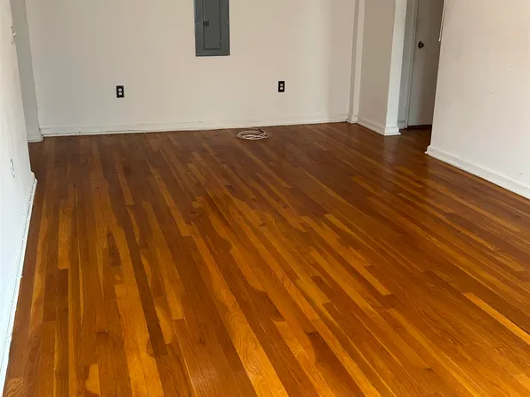 2520 Kennedy Boulevard image 3 of 15