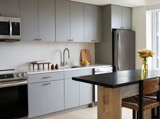 445 Gerard Ave #W635, Bronx, NY 10451