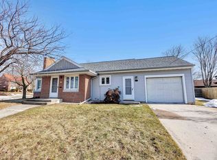 1015 N 23rd St, Manitowoc, WI 54220