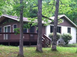 17 Sue Ann Ln, White Haven, PA 18661