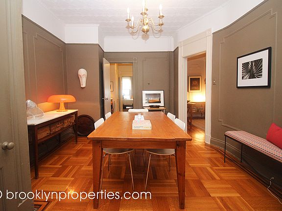 5th image of 573 10th St #2