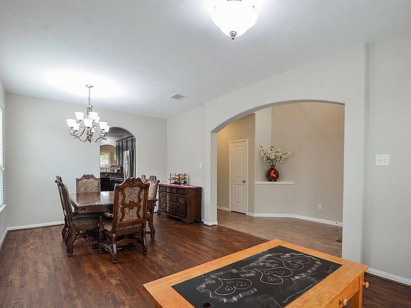 5th image of 24703 Mason Knights Ct