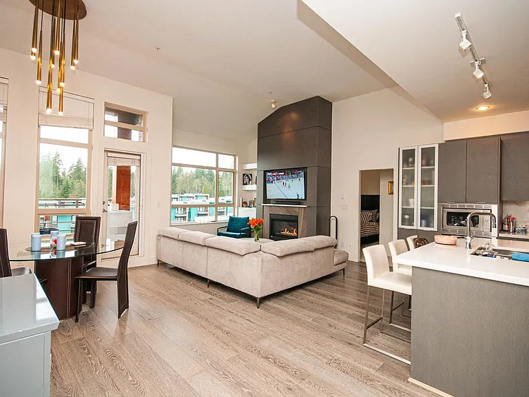3602 Aldercrest Dr #504 — Photo 1