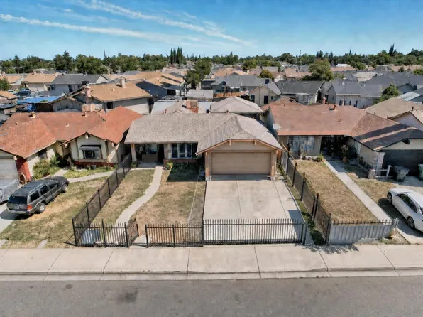 2013 Robertson Rd, Modesto, CA 95351