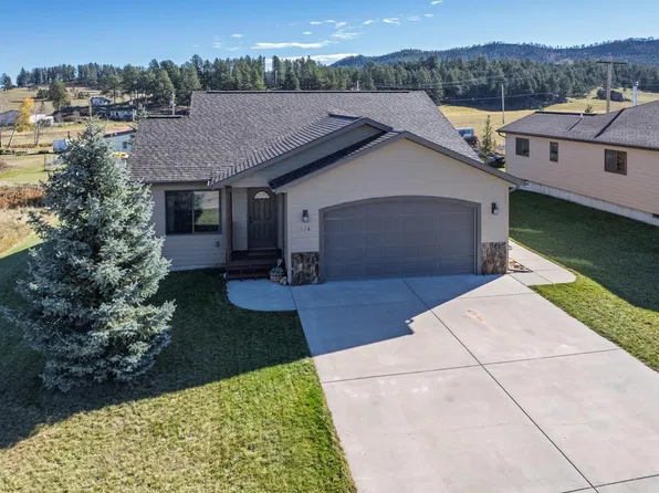 416 Agate Ln, Custer, SD 57730