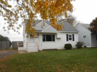 5708 57th Ave N, Crystal, MN 55429