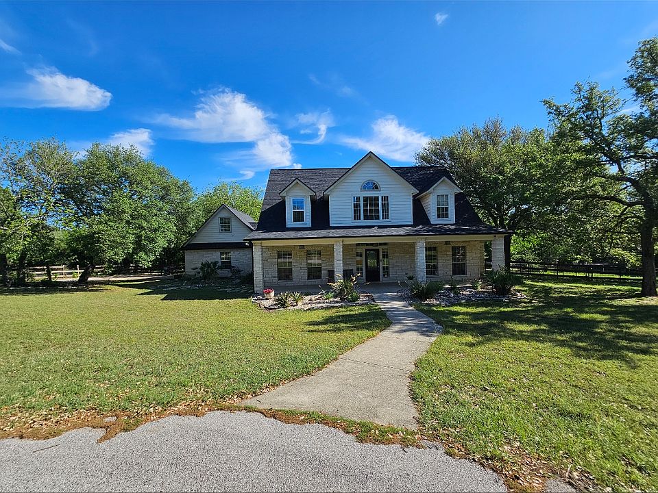 1st image of 1060 Great Oaks