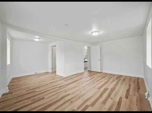 810 Hays St Floor 2, Homestead, PA 15120