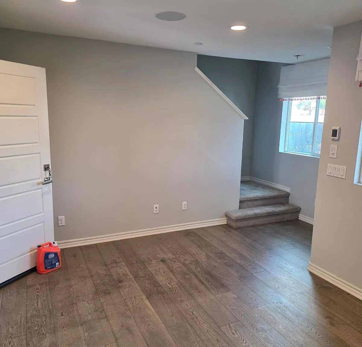 3 bed, 1629 sqft, $4,000 — Photo 1