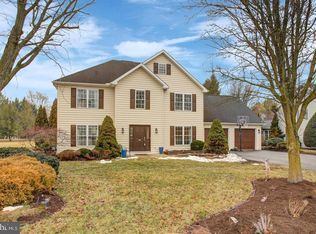 463 Century Dr, Greencastle, PA 17225