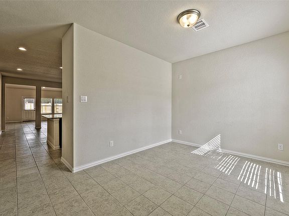 4th image of 32634 Harvest Valley Dr