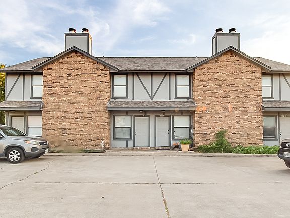 3rd image of 205 Pate Orr Rd N APT D