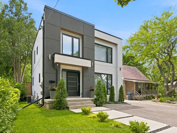 20 Uno Dr, Toronto, ON M8Z 3N6