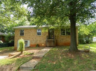 3208 Bayless Dr SW, Huntsville, AL 35805