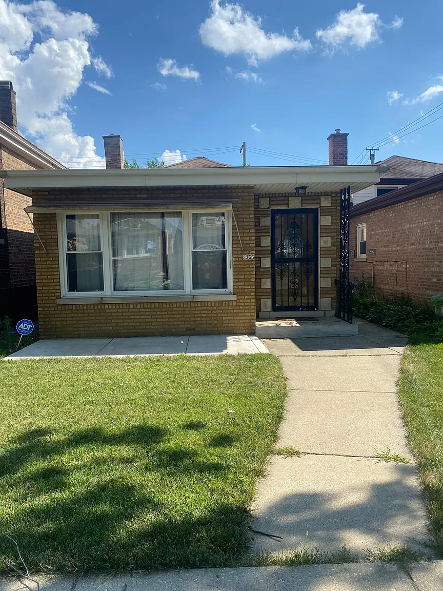 3355 W 61st St photo 1