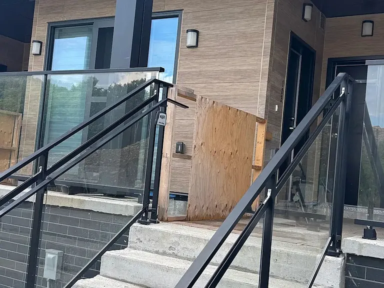 12 Suncrest Ln #207 — Photo 3