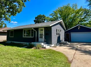 1420 3rd Ave SW, Rochester, MN 55902