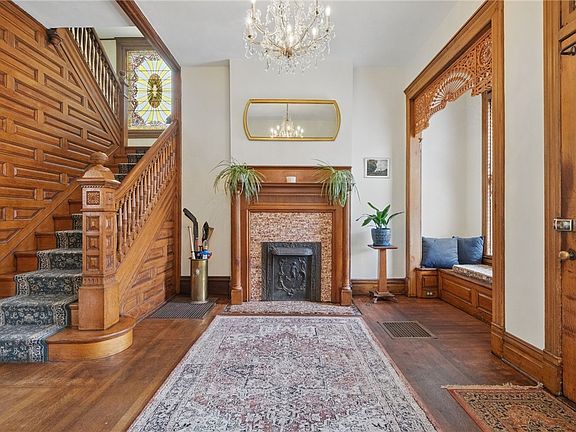5th image of 119 N Homewood Ave