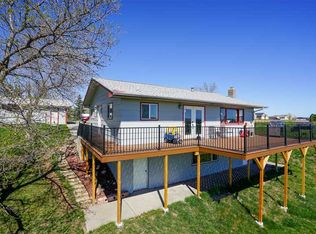 33 Bus Ln, Laurel, MT 59044