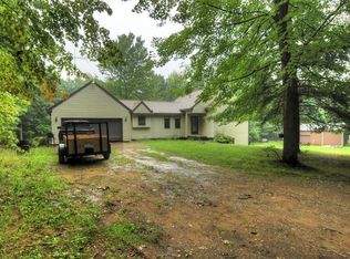 8188 Meadow Ridge Ln, Howard City, MI 49329