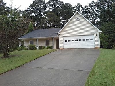 1st image of 1612 Longwood Dr