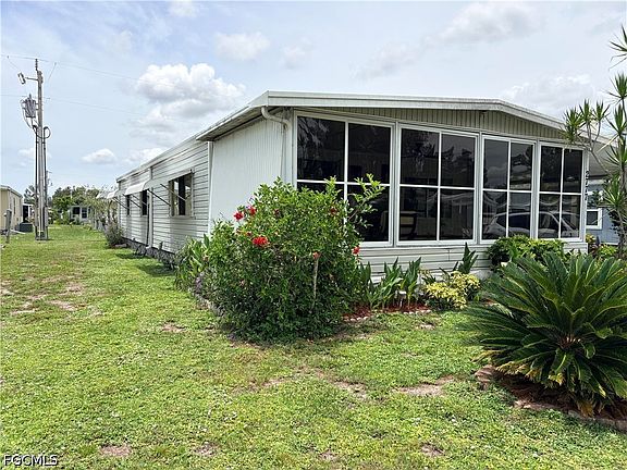 4th image of 2777 Indianwood Dr