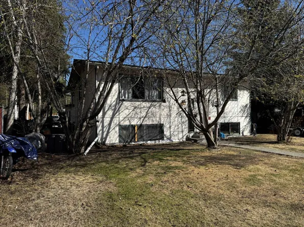 144 Craig Ave, Fairbanks, AK 99701