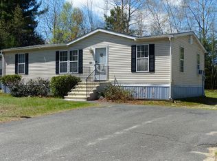 739 Daniel Shays Hwy APT C29, Athol, MA 01331