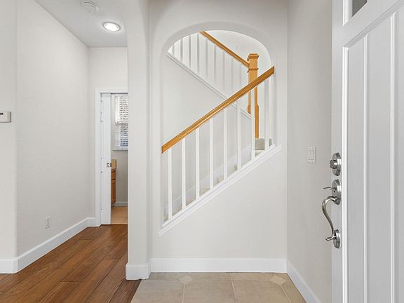 2nd image of 397 Parkview Drive