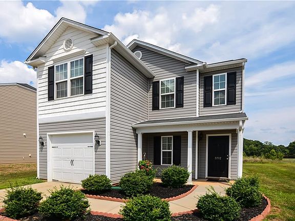 2nd image of 3712 Hillrise Dr