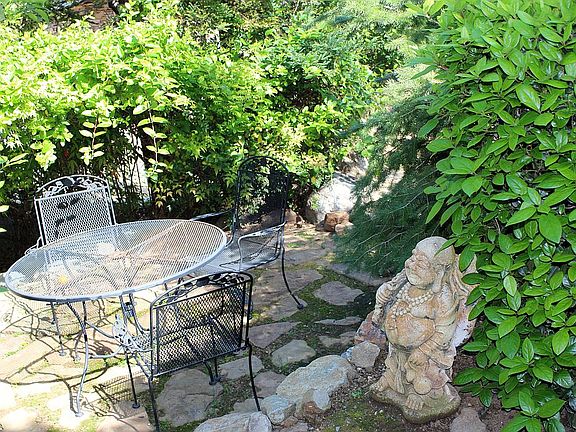 5th image of 773 Beatty Ct
