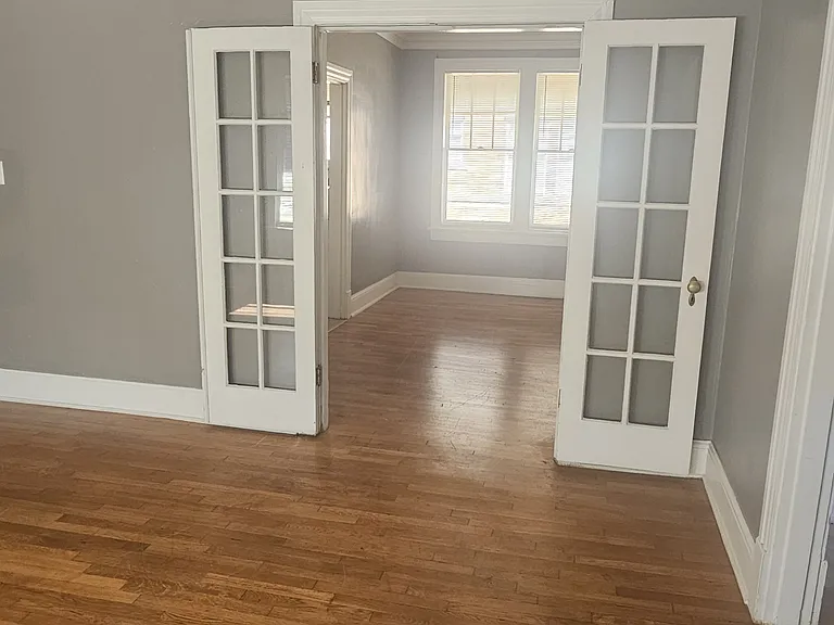 1943 Lamar Ave #16 — Photo 16