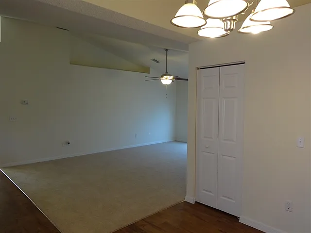 1613 SW Carillo Ave — Photo 10