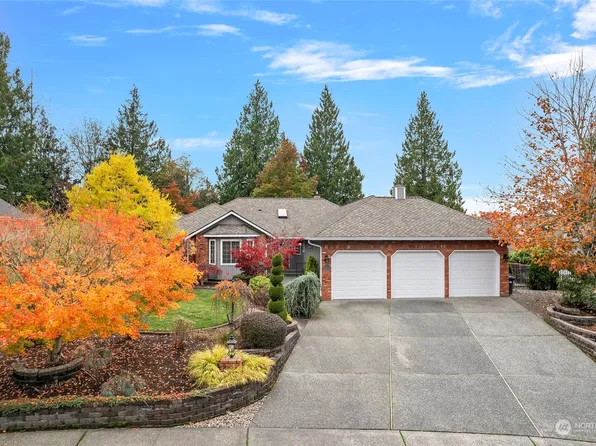 3927 Montgomery Court, Mount Vernon, WA 98274