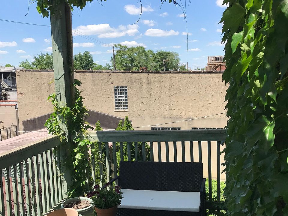 Private Deck