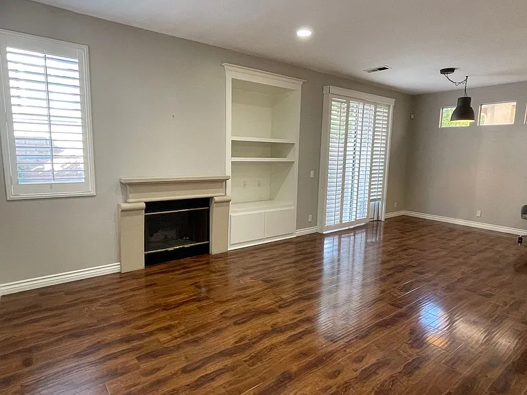 2884 Capella Way — Photo 9