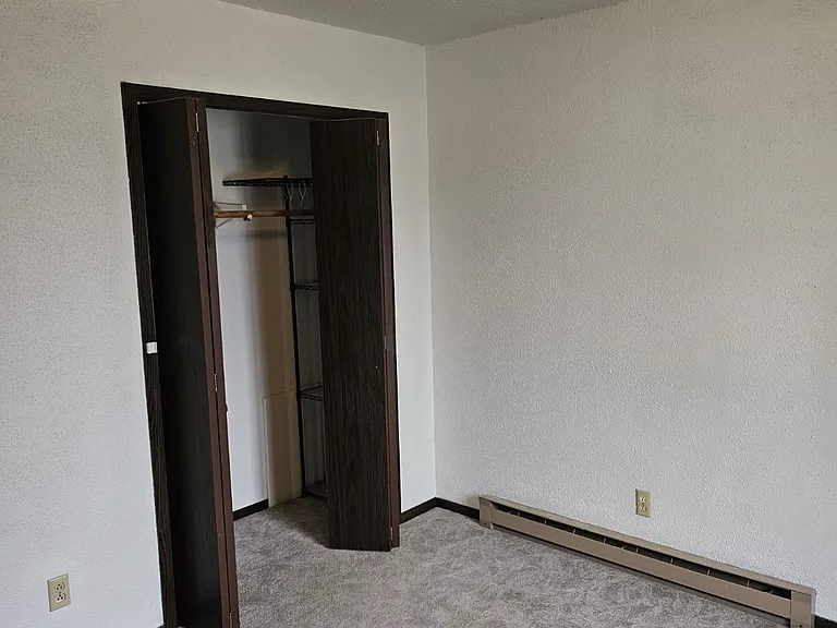 407 S Madison St #6 — Photo 9