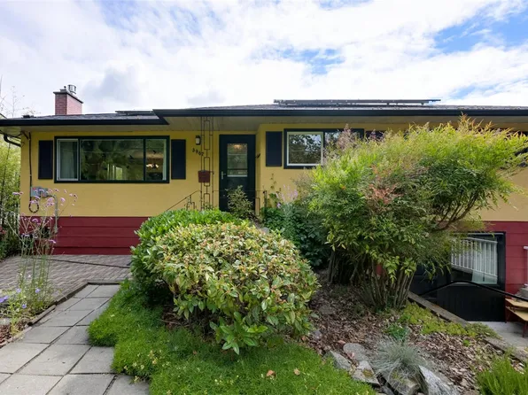 3967 Rainbow St, Saanich, BC V8X 2A5