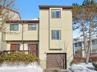 2 Linda Court, Nanuet, NY 10954