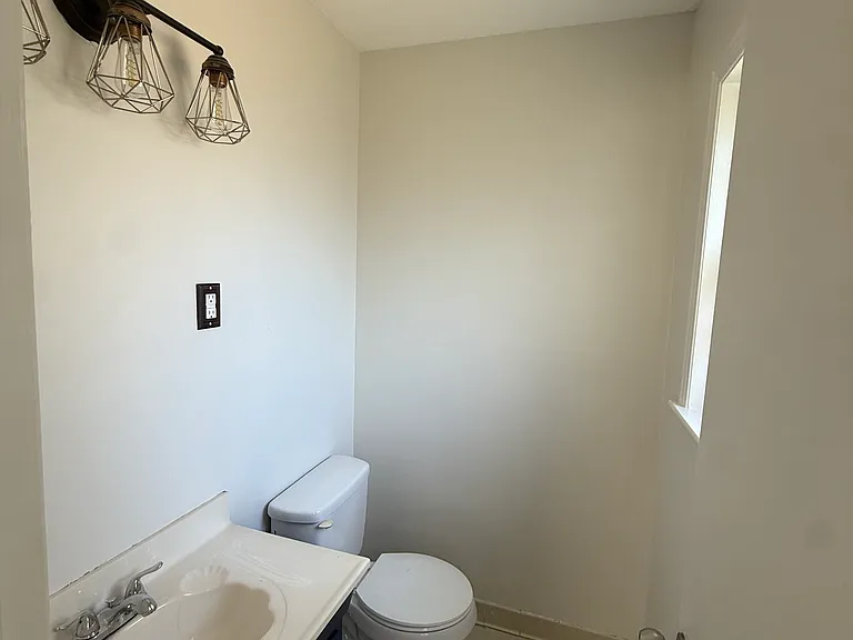 7176 Pam Dr — Photo 14