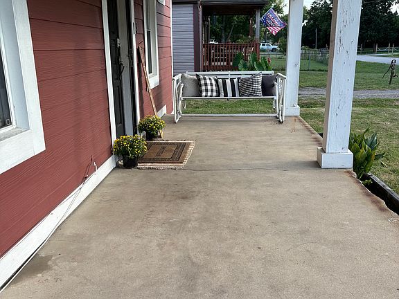 5th image of 3209 Alice Ave