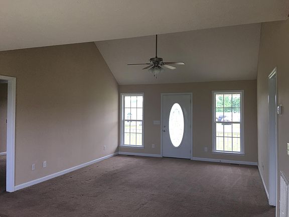 Living Room has vaulted ceiling