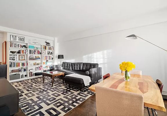 3rd image of 10 Plaza St E APT 5B