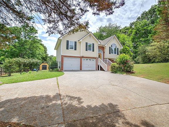 3rd image of 218 Gilreath Rd SE