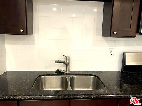 4th image of 133 S Crescent Dr APT 9
