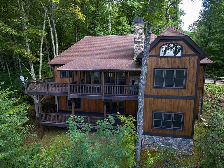 1054 Boar Ridge Rd — Photo 7