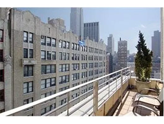 Rented by Douglas Elliman | media 6